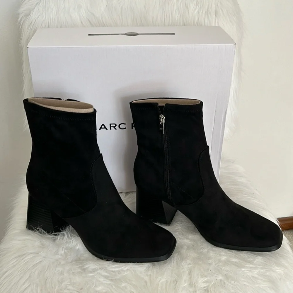 NWT, Marc Fisher blk suede bootie sz 8 1/2